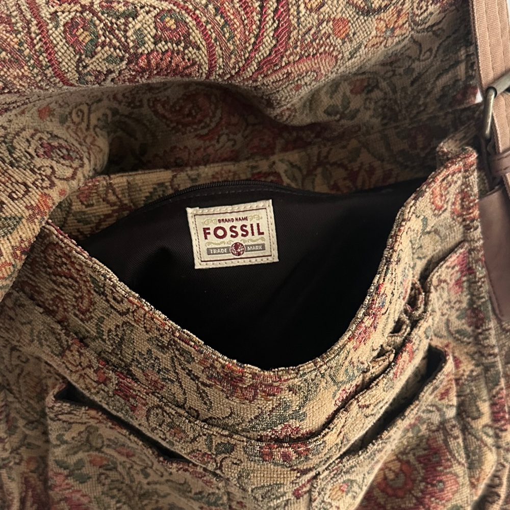 Vintage Fossil Paisley Tapestry Messenger Bag - Picture 3 of 9